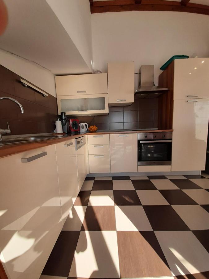 דראמליי Apartment Franka מראה חיצוני תמונה