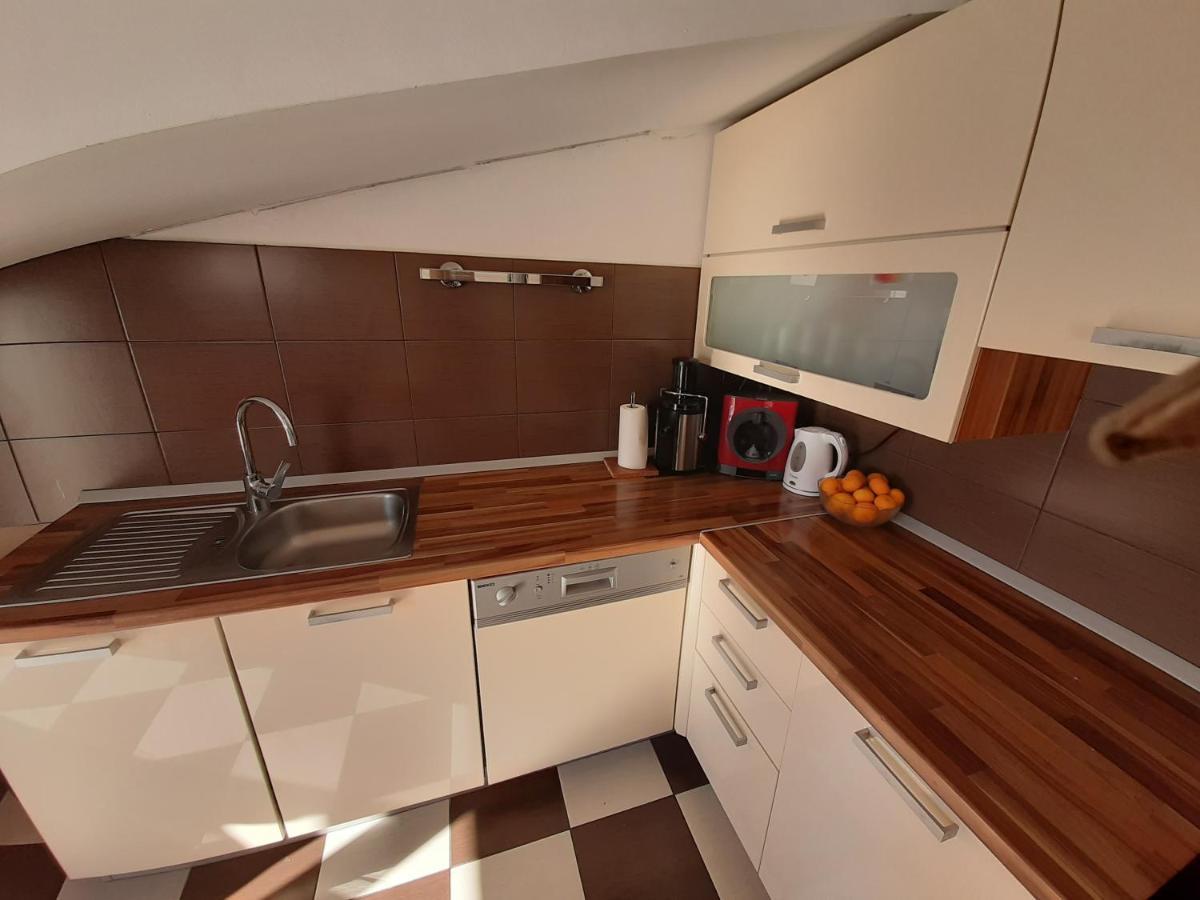 דראמליי Apartment Franka מראה חיצוני תמונה