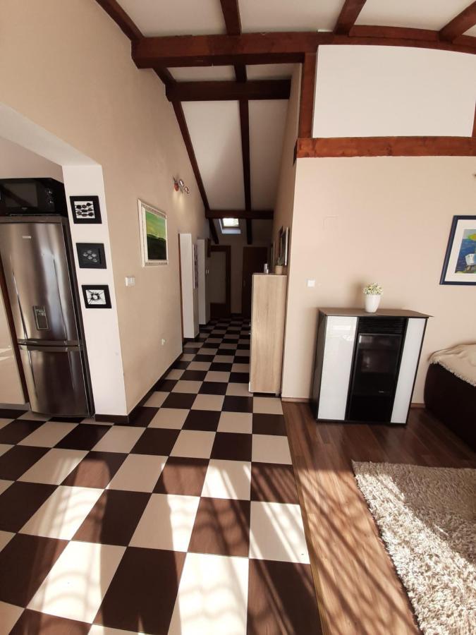 דראמליי Apartment Franka מראה חיצוני תמונה