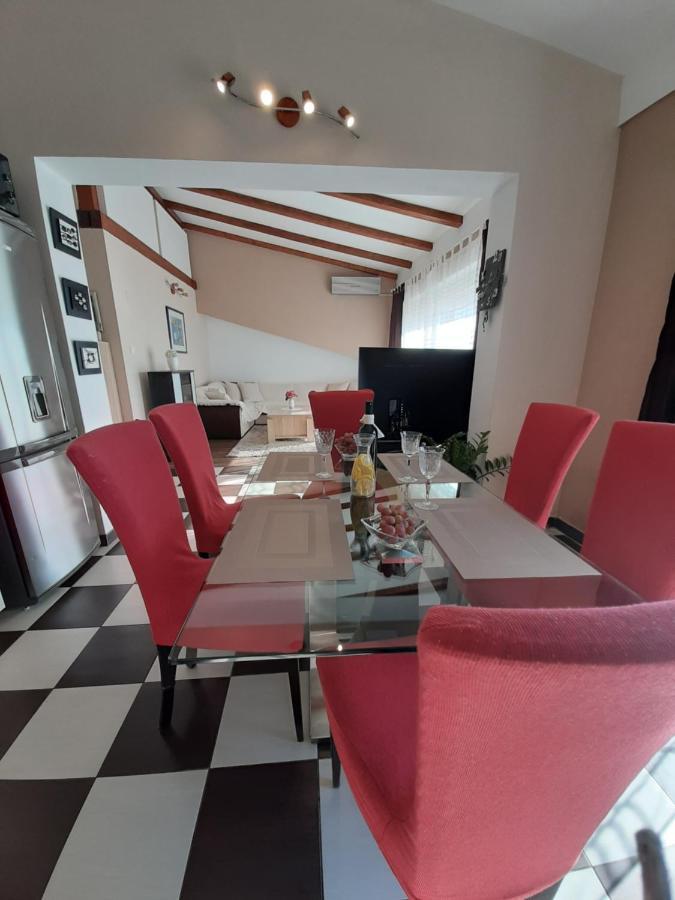 דראמליי Apartment Franka מראה חיצוני תמונה